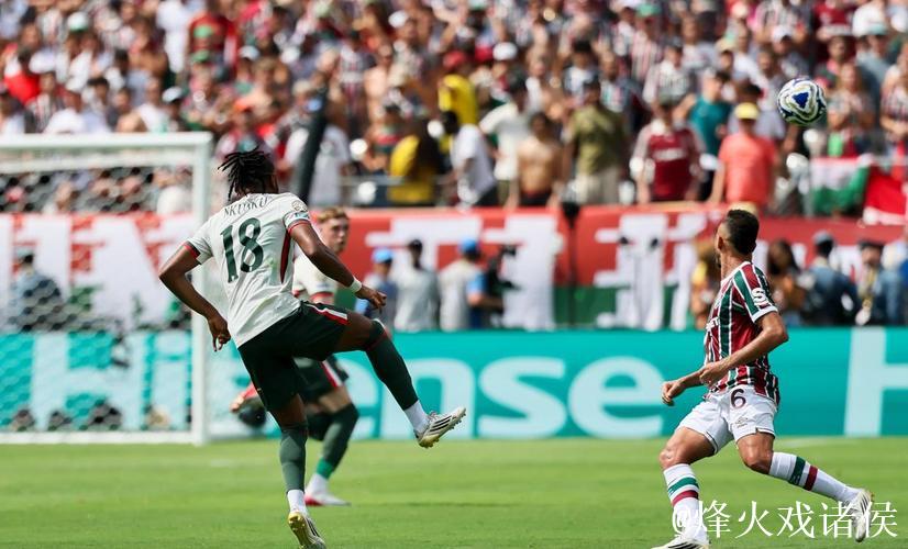 3:0！切尔西旧将世界波+双响，马丁破25年纪录，