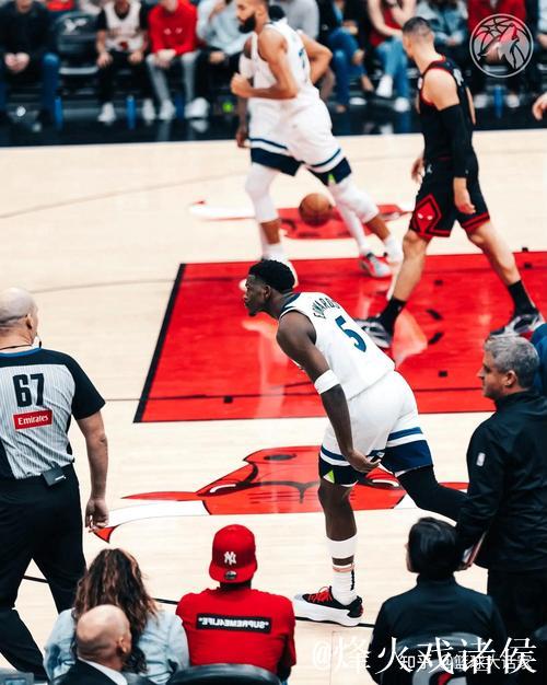 爱德华兹37分助森林狼击败快船止3连败 公牛逆转马刺获胜